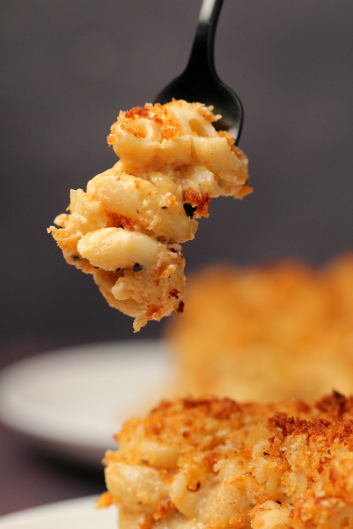 A forkful of vegan mac and cheese. 