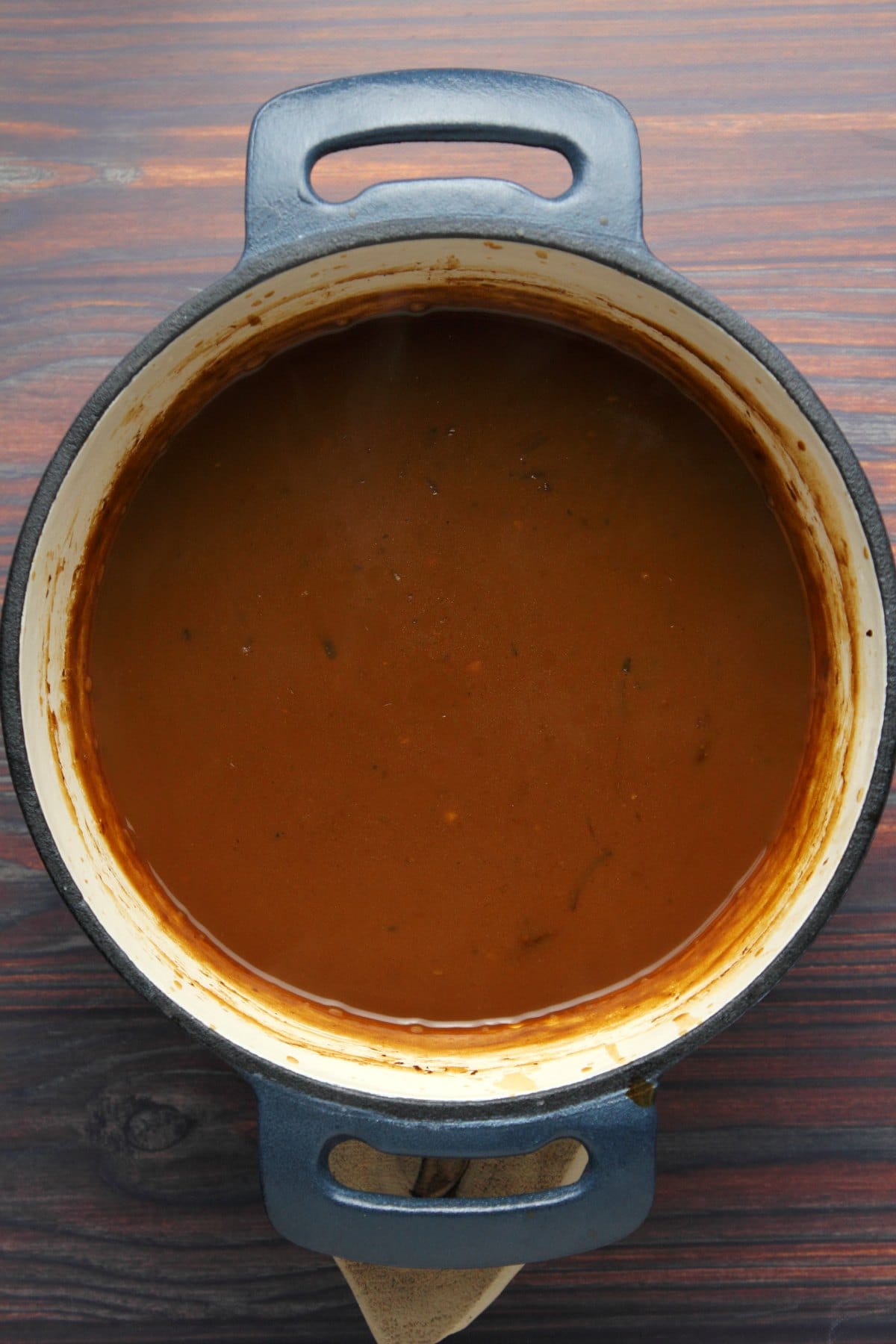 Vegan gravy in a pot.